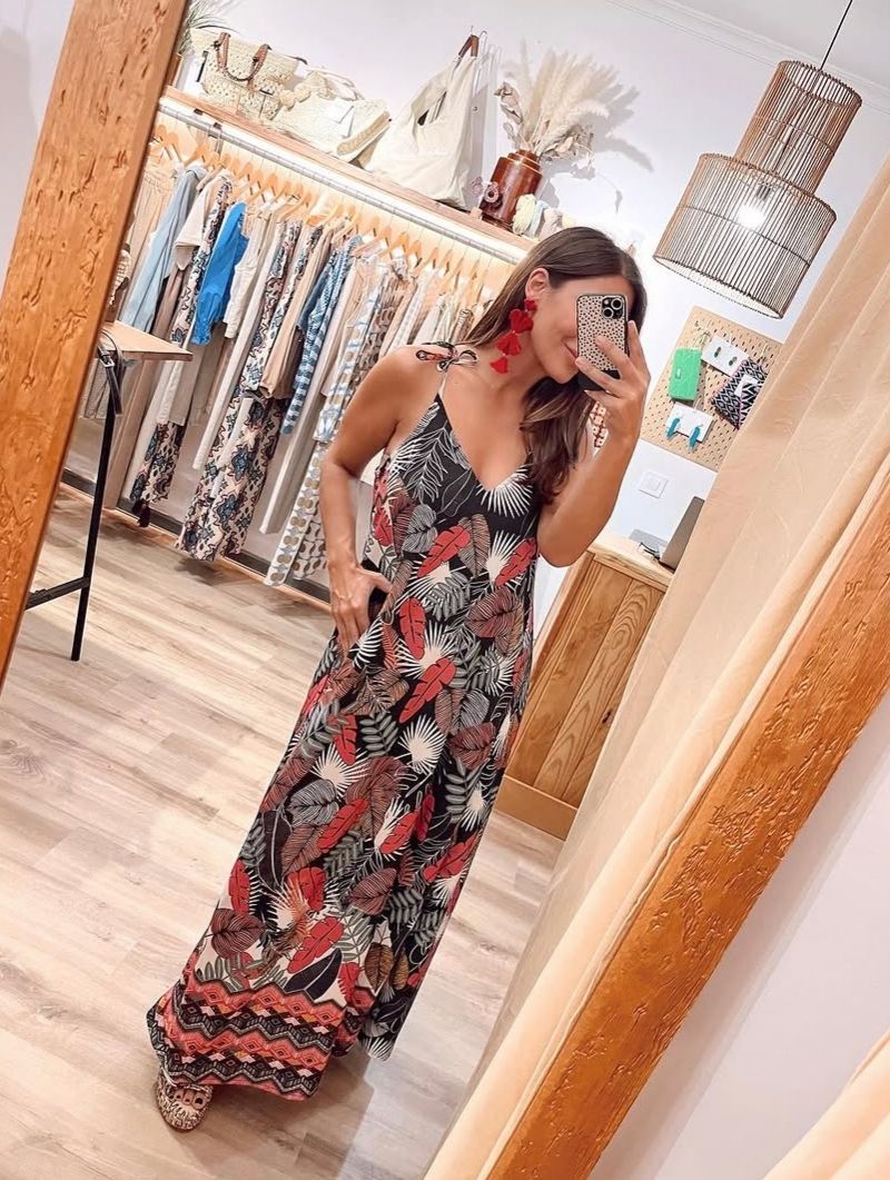 Vestido Dolores Cortés hojas