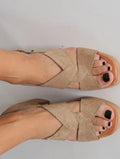 Zuecos Serraje Beige