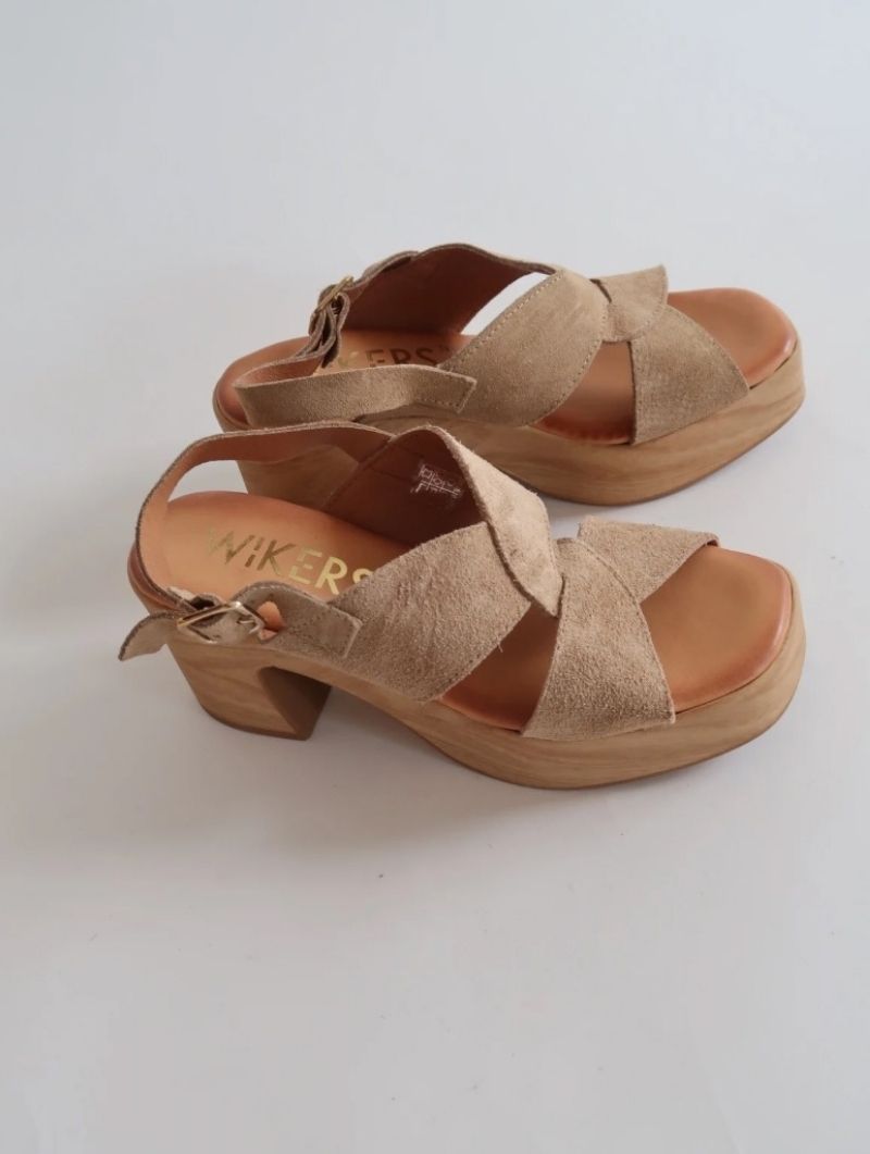 Zuecos Serraje Beige