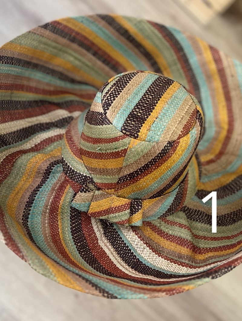 Sombreros de Sinamay