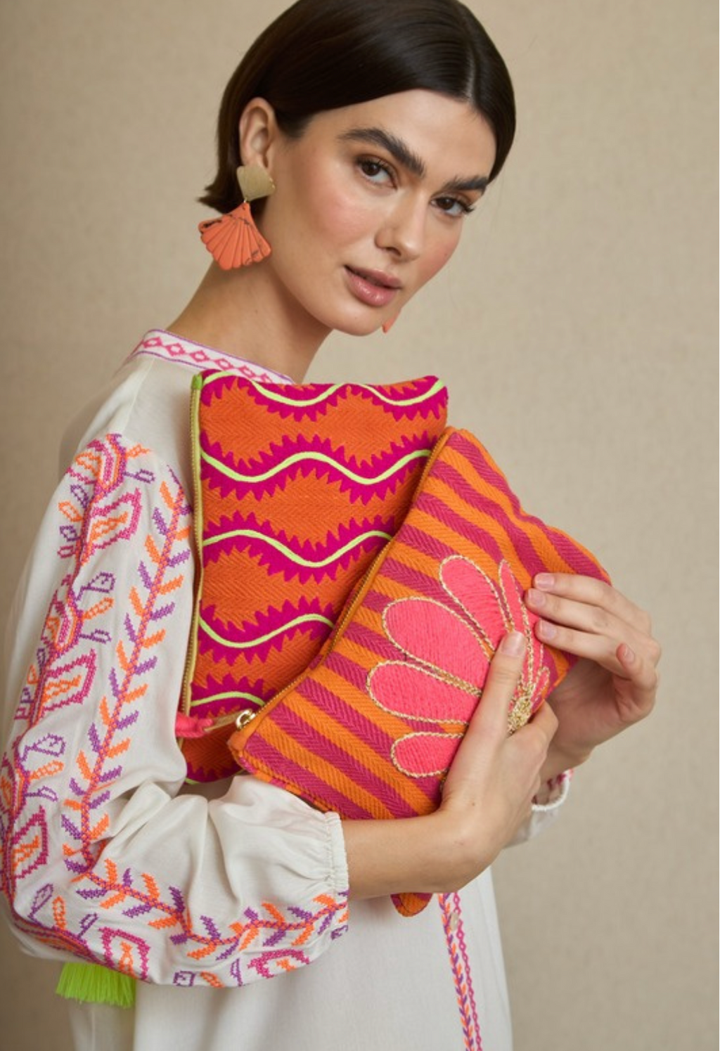 Pouchette Bordado Maxi Rayas Naranja-Fucsia