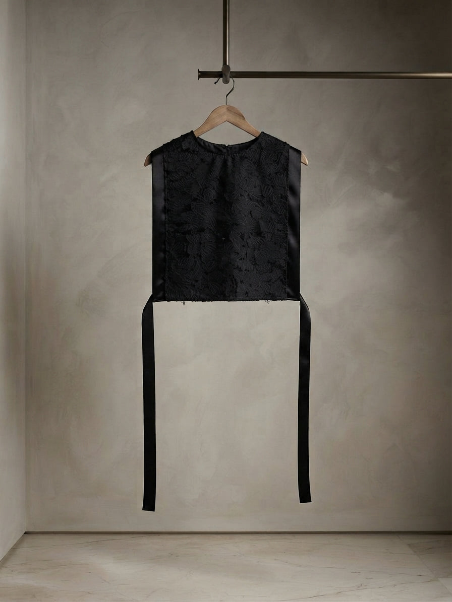 Babero Organza Negro