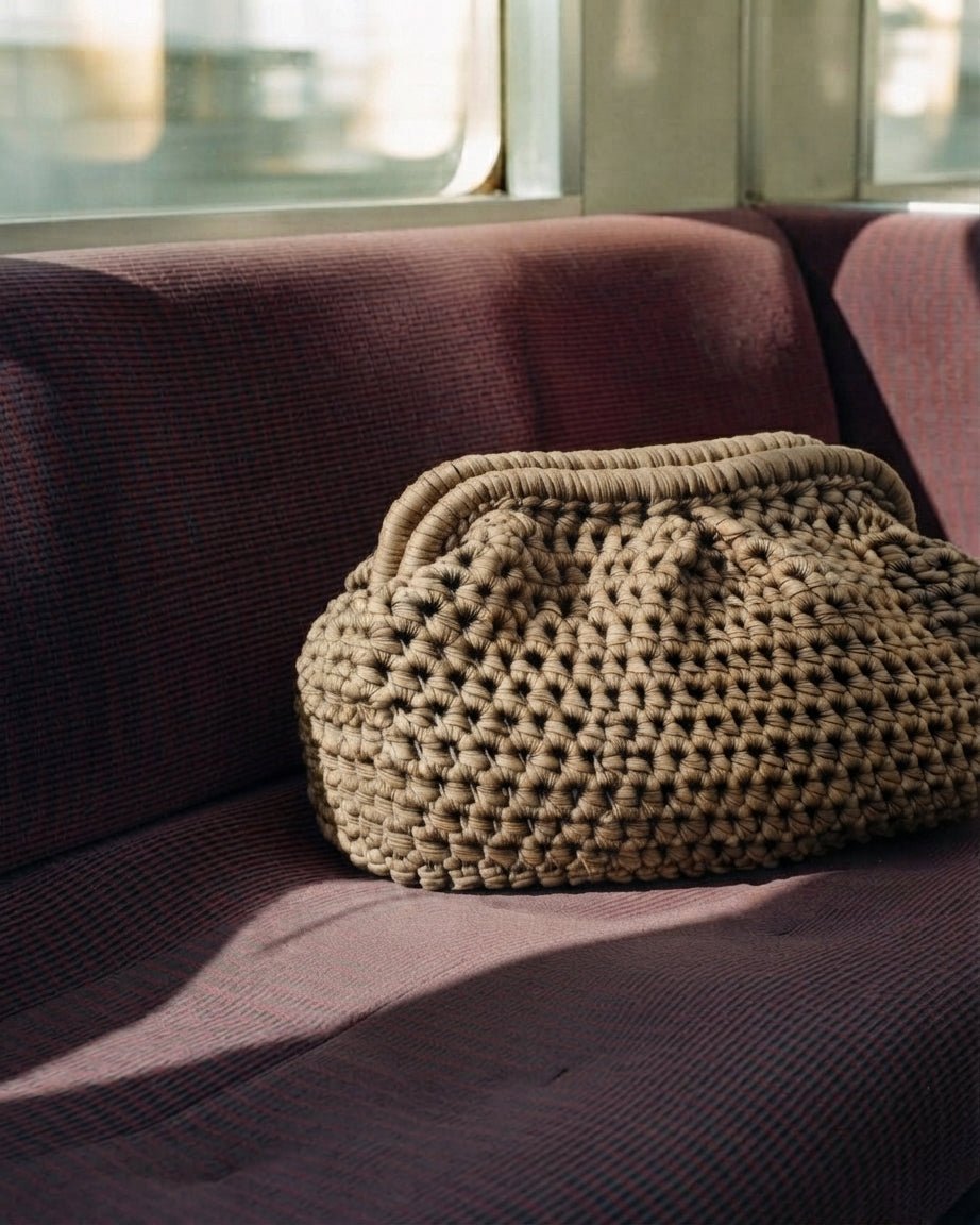 Midi Crochet Pouchette Ecopiel Beige - SOHO ZAHARABolsos de mano
