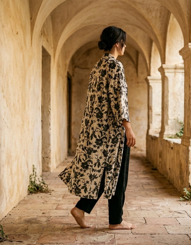 Kimono Imperial Blanco y Negro