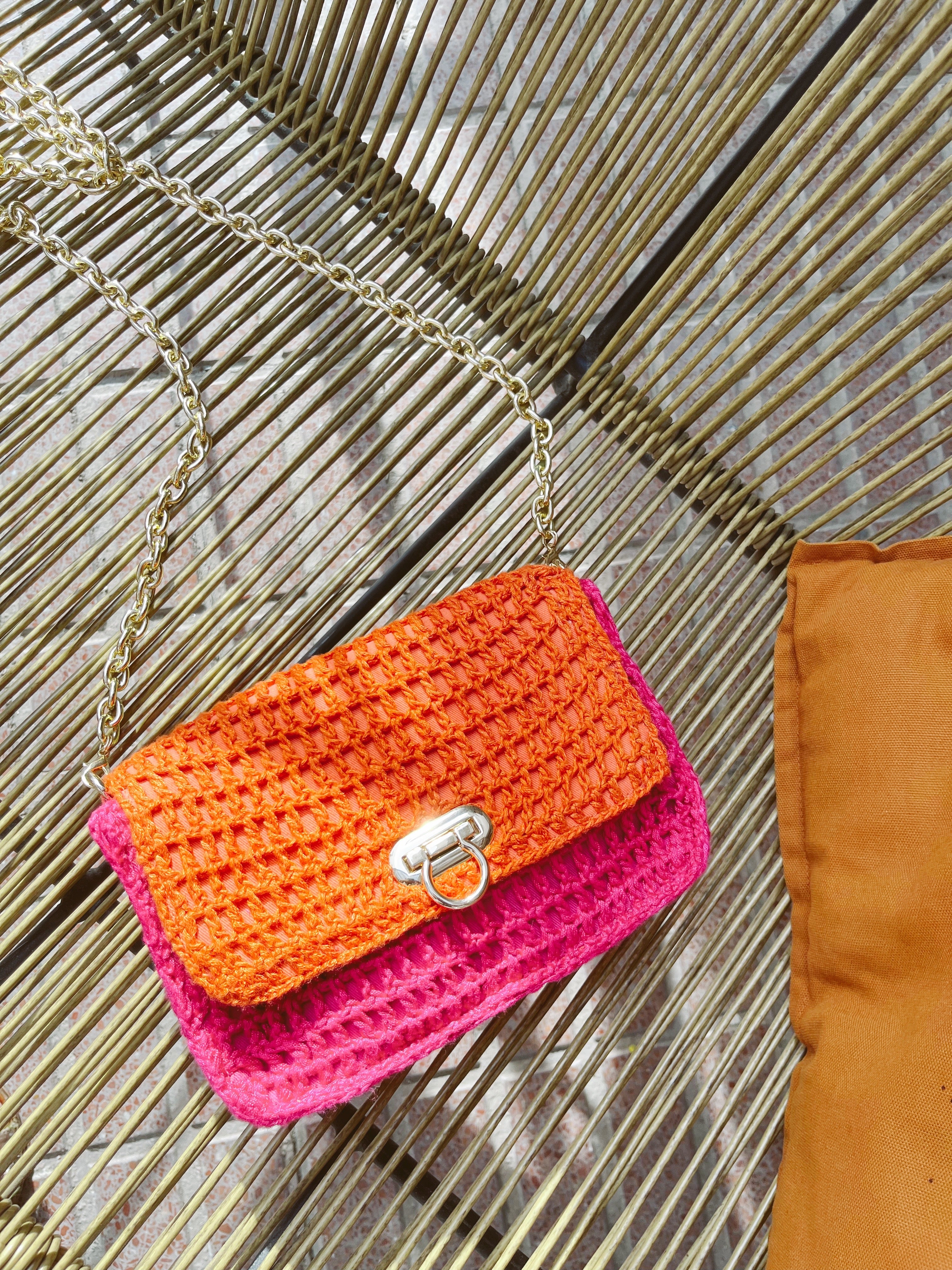 Bolso de Crochet Bicolor