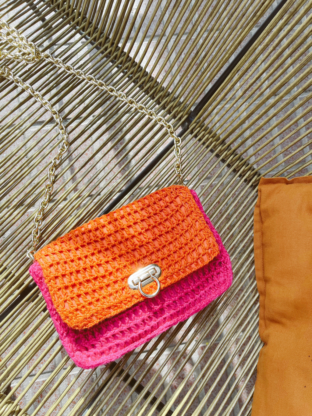 Bolso de Crochet Bicolor