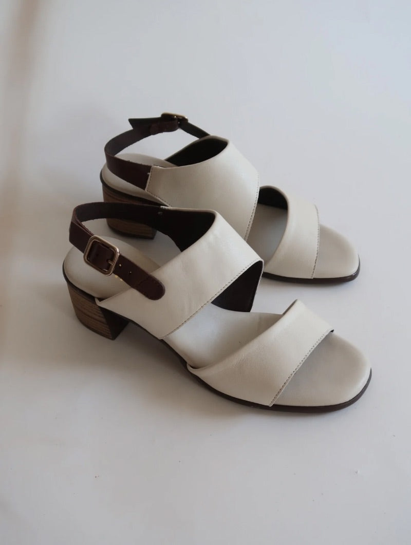 Sandalias Mestizo Blanco y Choco