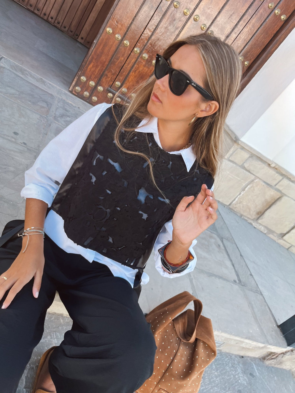 Babero Organza Negro - SOHO ZAHARAChaleco