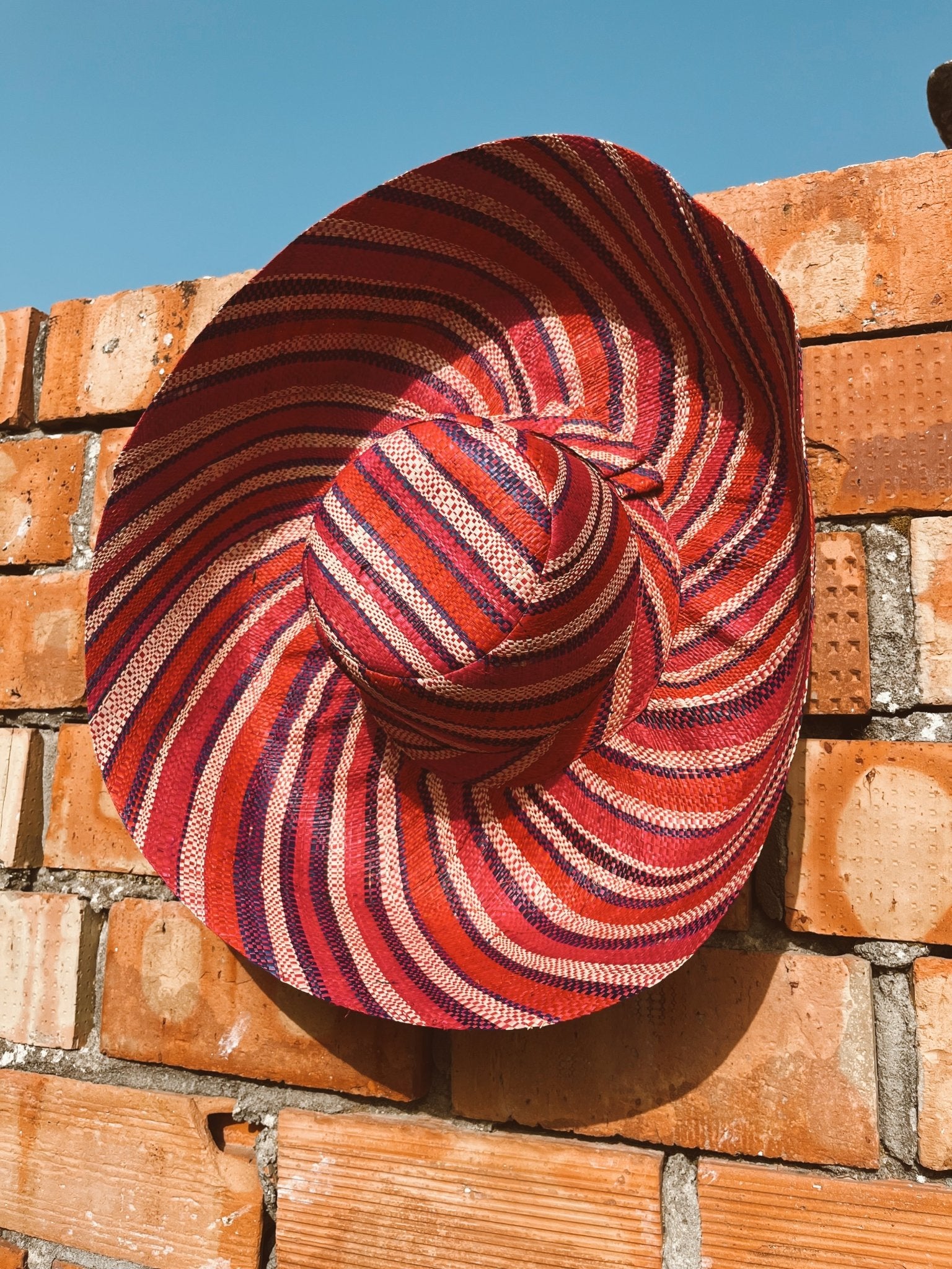 Sombreros de Sinamay - SOHO ZAHARASombreros y Viseras