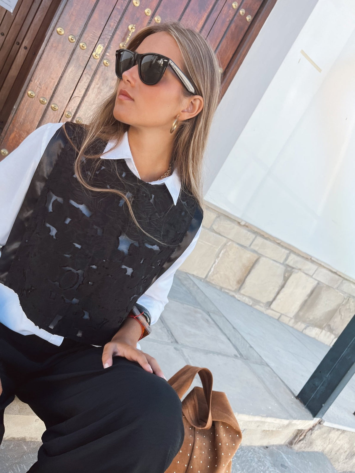 Babero Organza Negro - SOHO ZAHARAChaleco