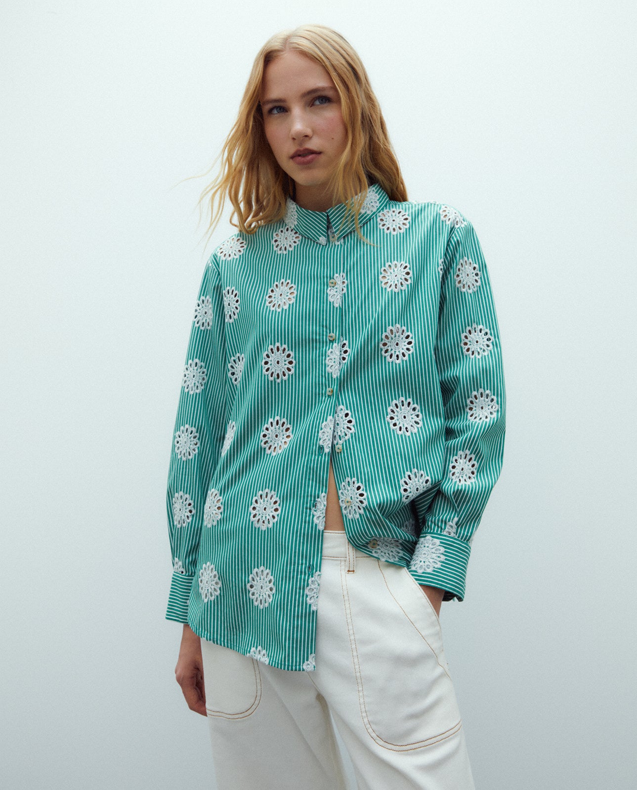 Camisa Troquelada