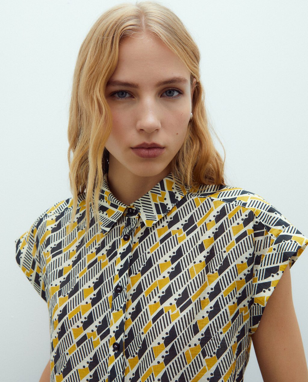 Blusa Zion  Geométrico Mostaza