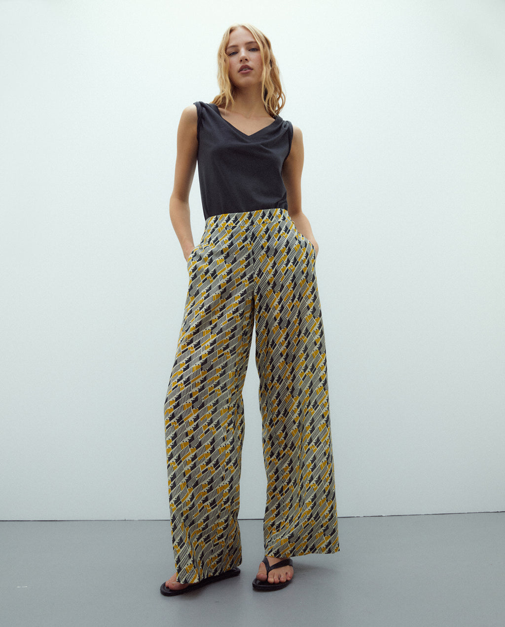 Pantalón Zion  Geométrico Mostaza