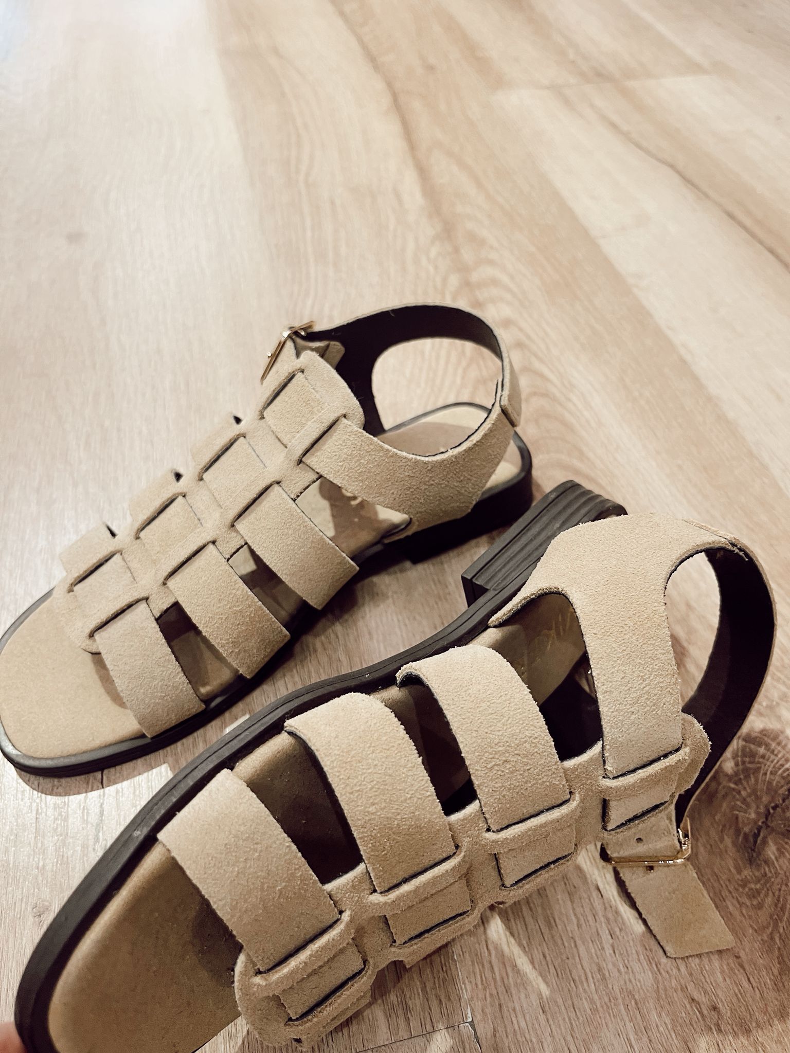 Romanas Beige Ante