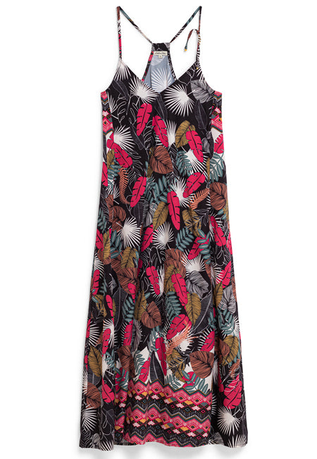 Vestido Dolores Cortés hojas